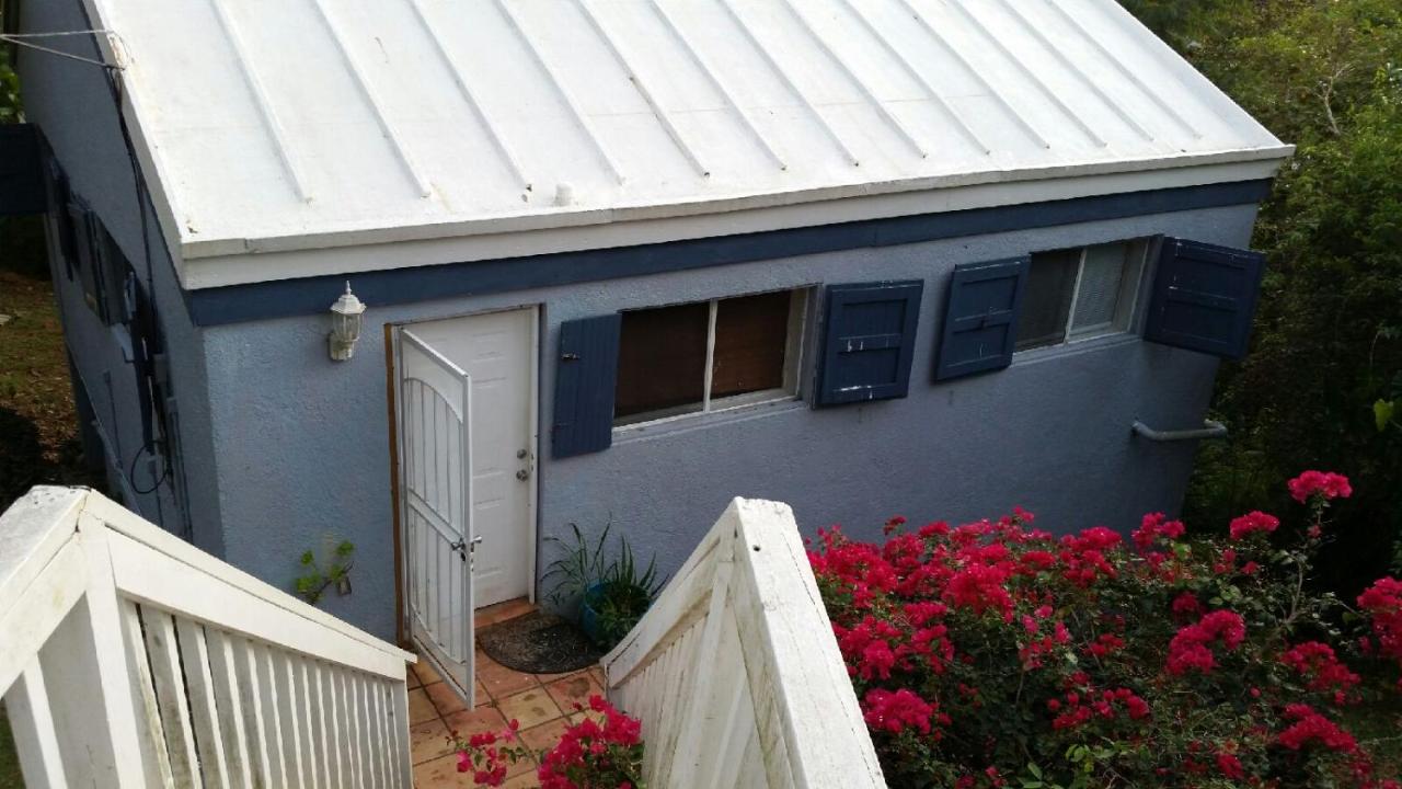 The Cottage at Villa Indigo - B&B
