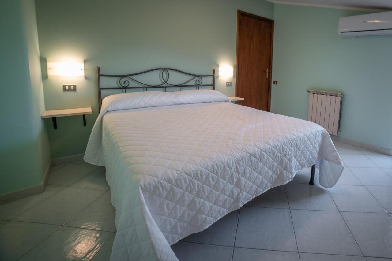 Quadruple Room with Terrace