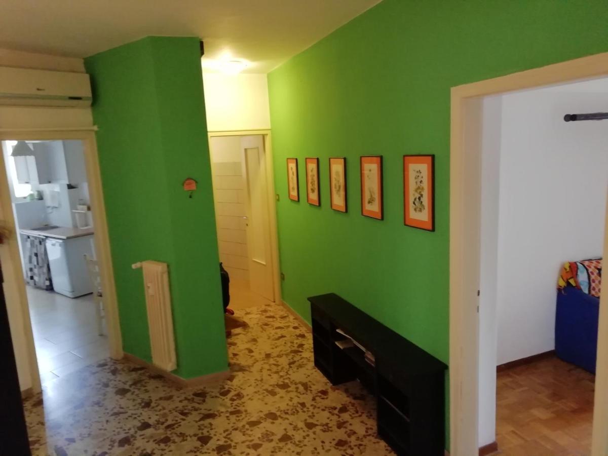 Comfortable and Friendly Apartment - Ferienwohnung Triest