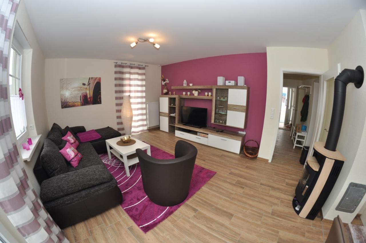 Ferienhaus Müritzzauber / EG-Appartement - B&B Marienfelde