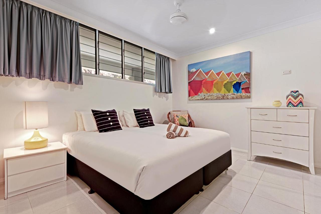 2 bedroom seaview apartment - Apartment 203