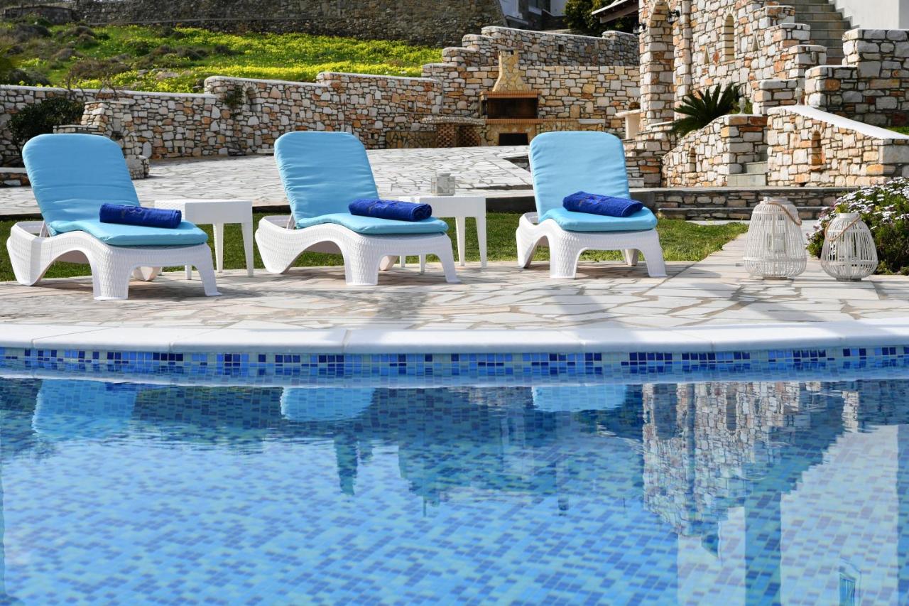 Villa Trifylia - Bed and Breakfast Parikia