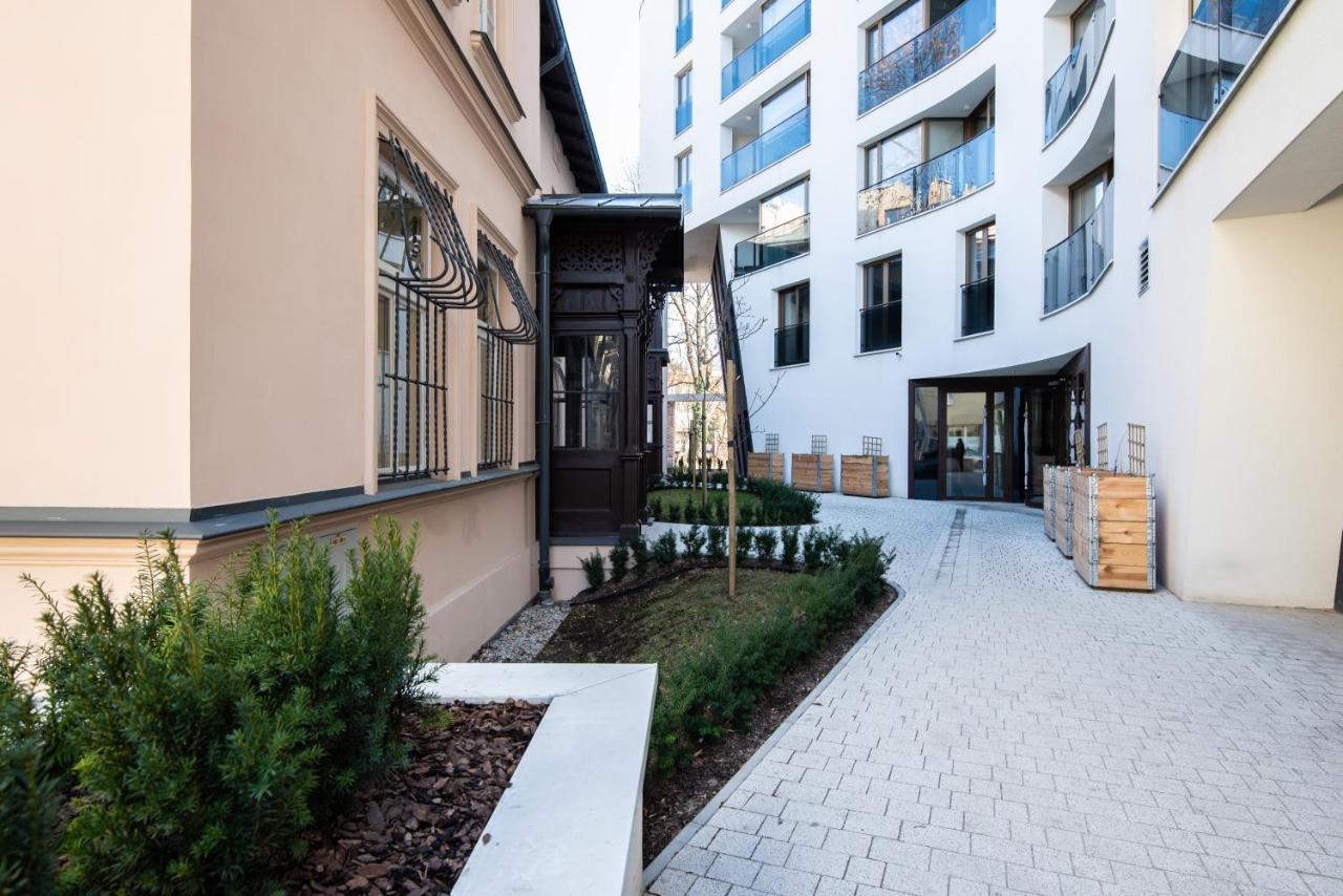 City Lights Rakowicka 15 - B&B