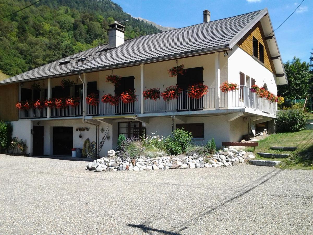 Chalet toutou 12/14 personnes - B&B
