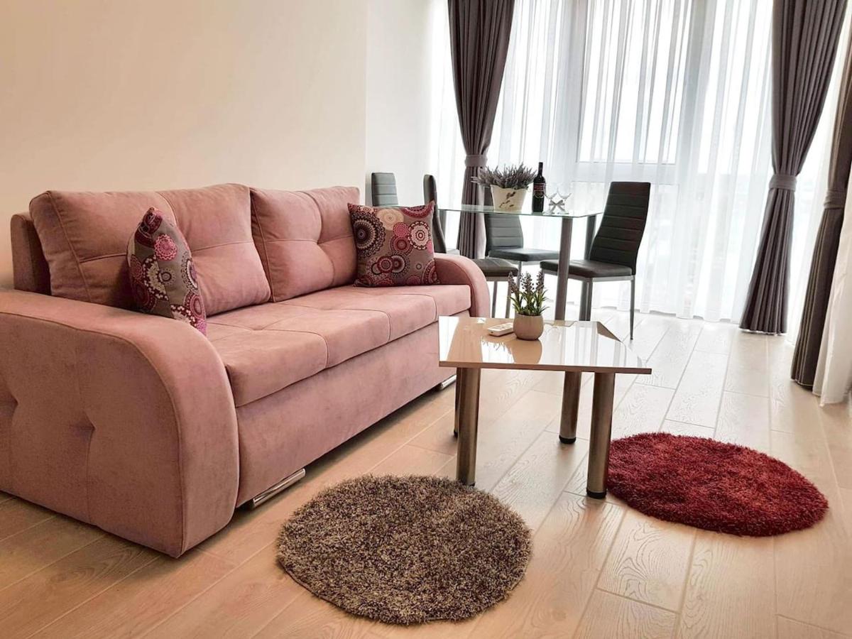 Brand new apartment in Rebreanu Towers Residence - B&B Timișoara