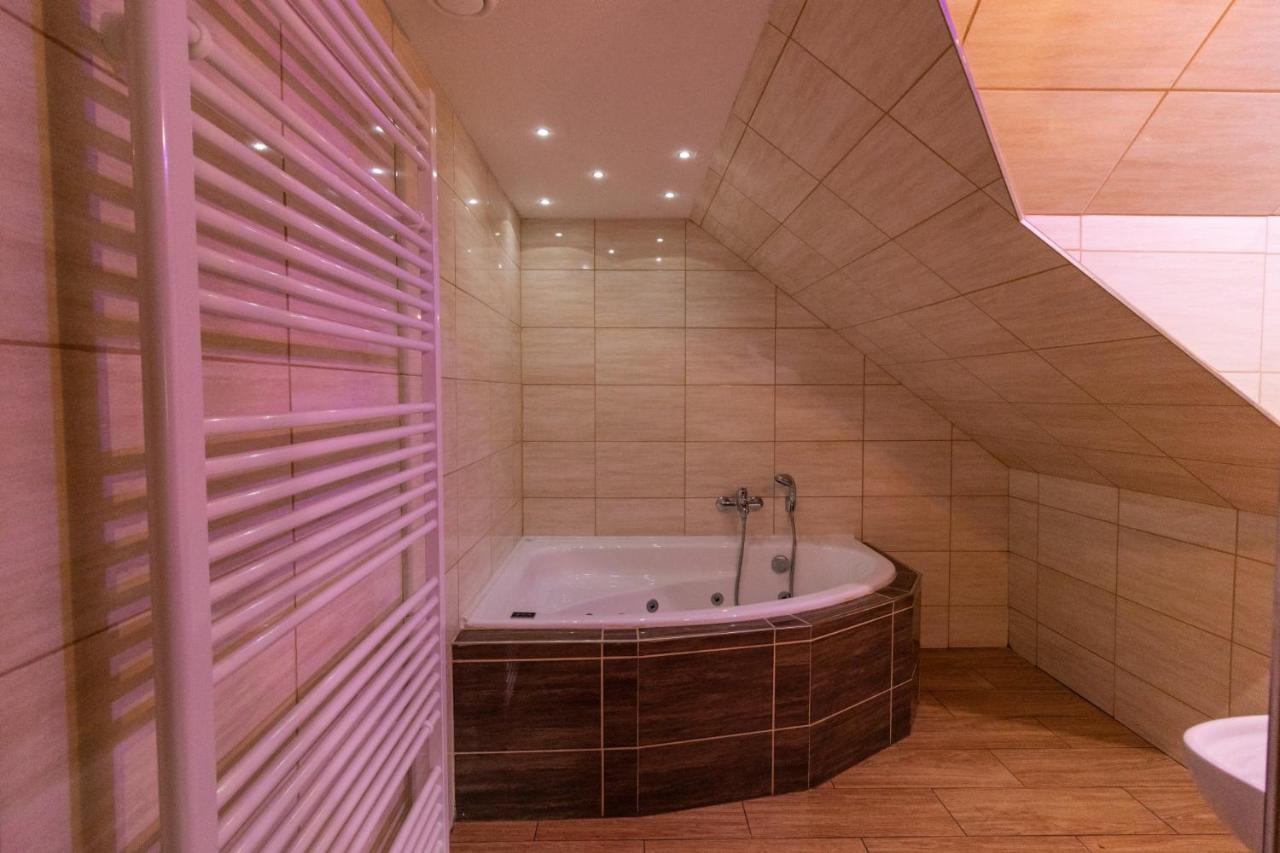 Family Room with Sauna
