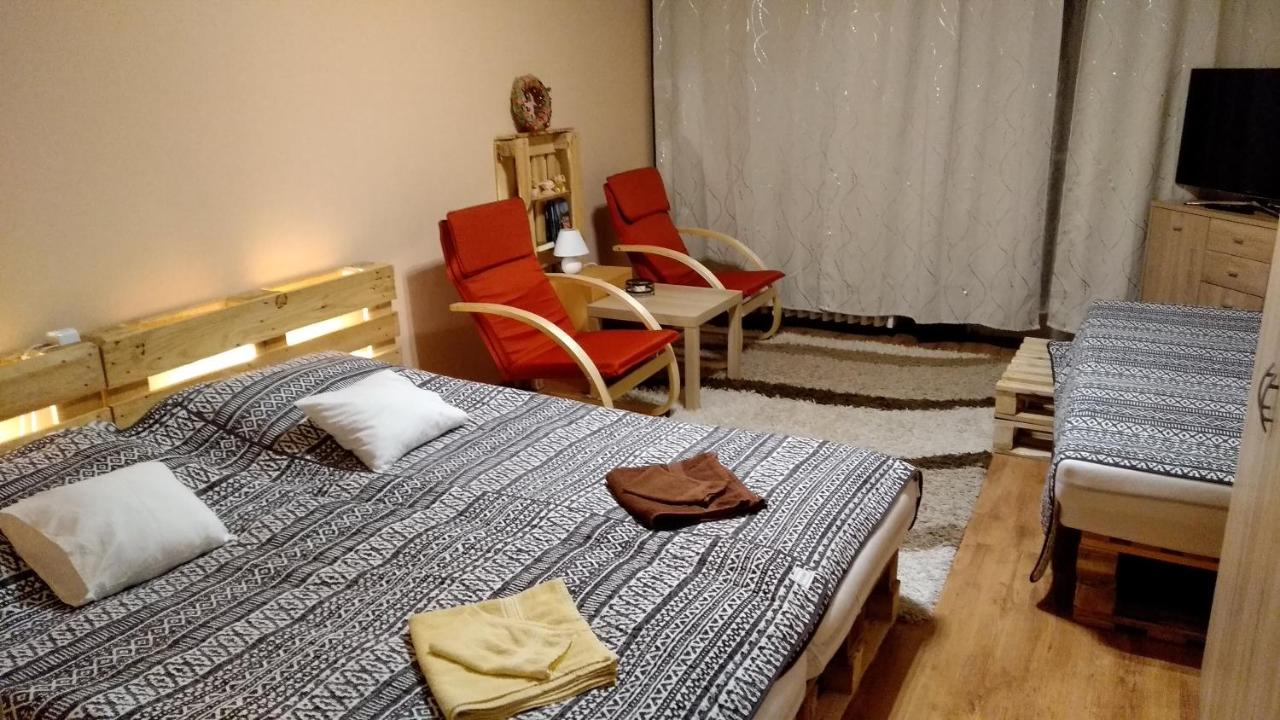 B&B Miskolc - Gesztenyés Apartman - Bed and Breakfast Miskolc