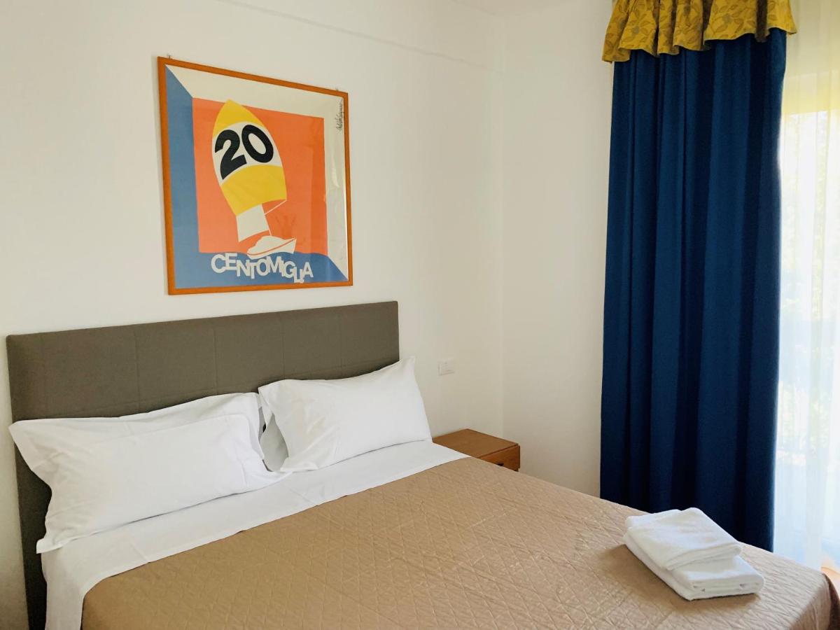 Appartement met Zijdelings Uitzicht op het Meer