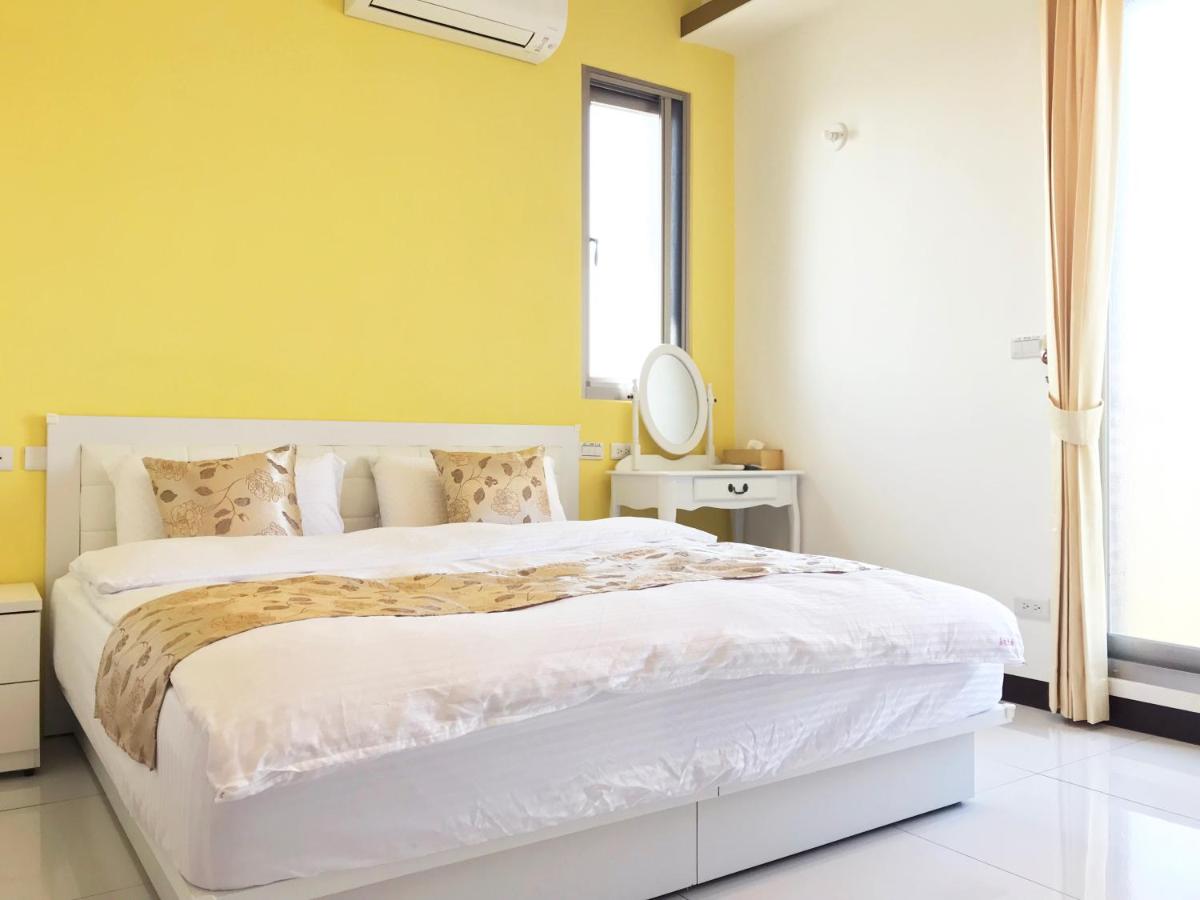 Queen Room with Balcony