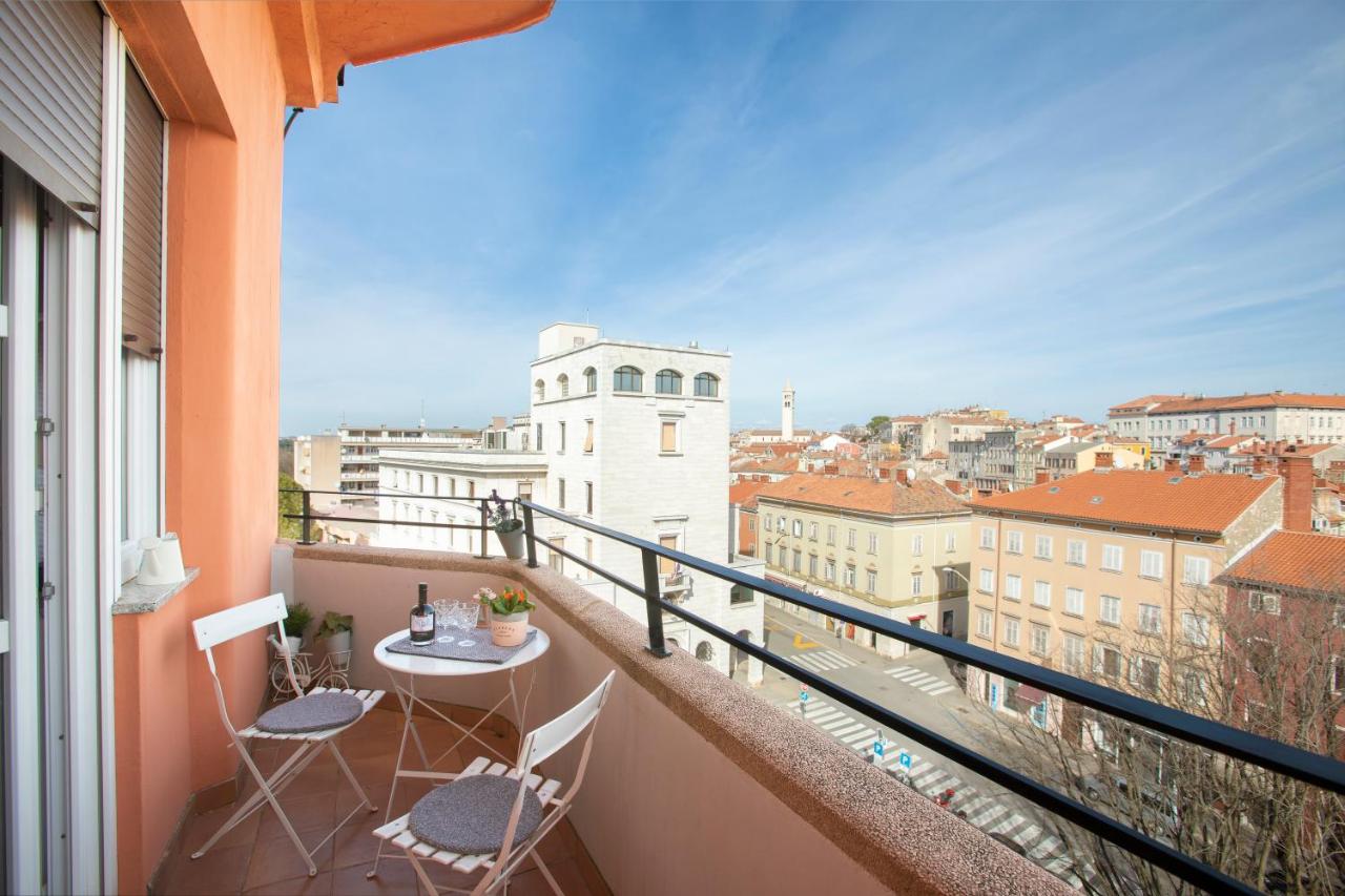 Studio with Balcony