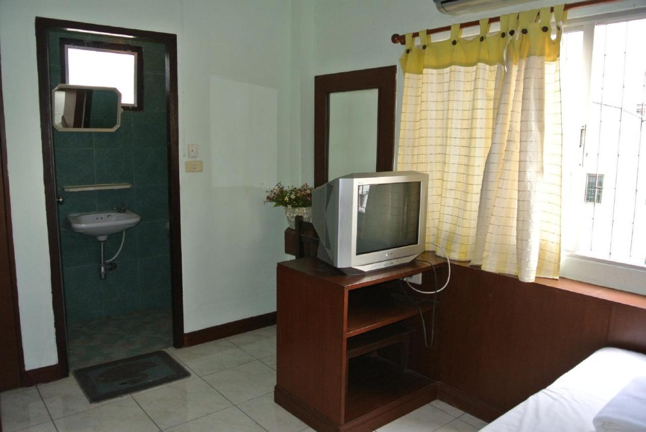 Camera Familiare (3 Adulti)