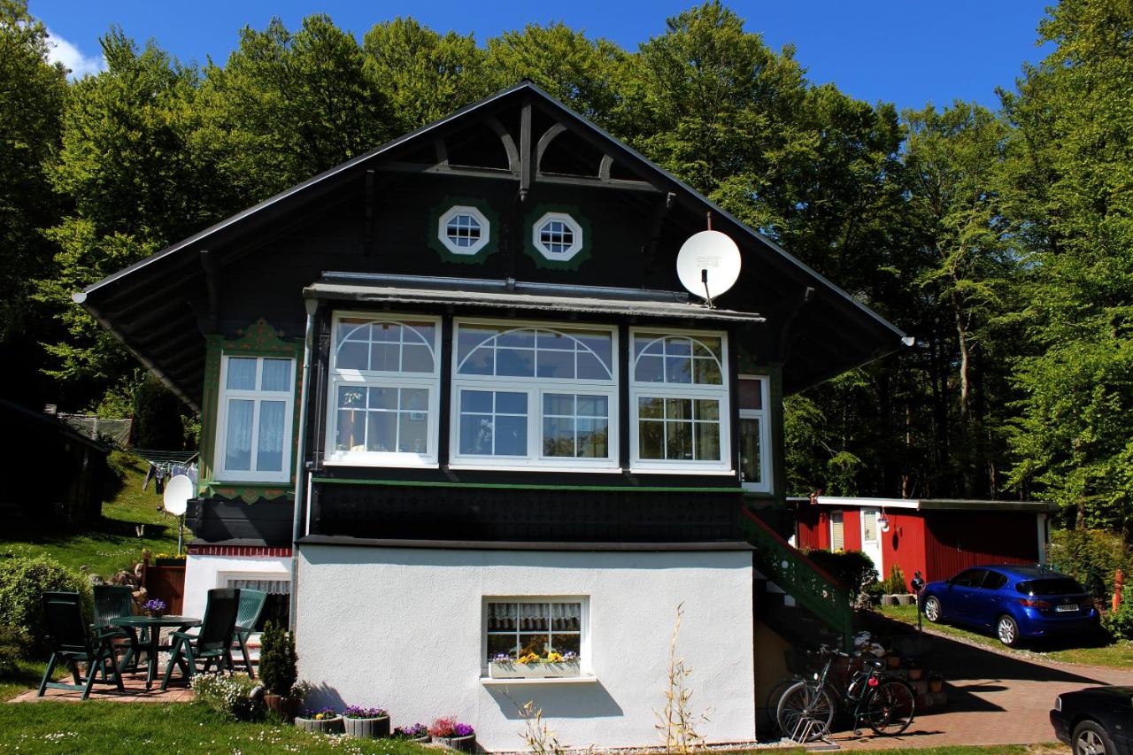 B&B Sassnitz - Ferienwohnungen am Nationalpark - Bed and Breakfast Sassnitz