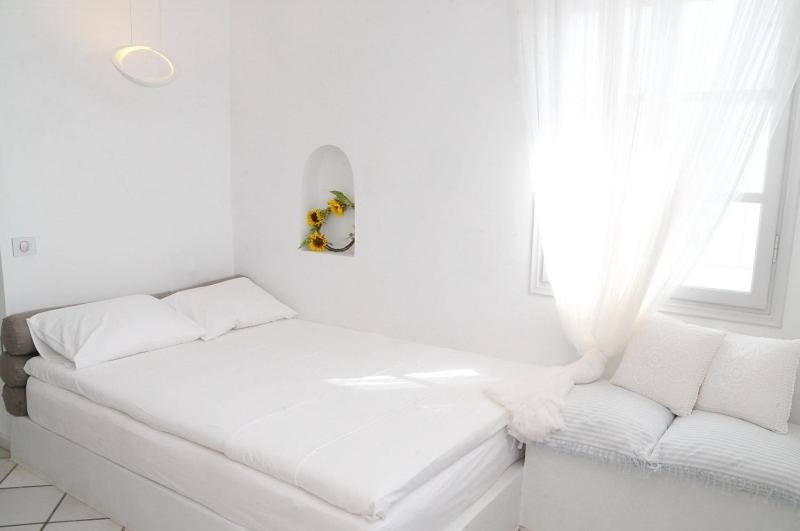 Studio with Sea View