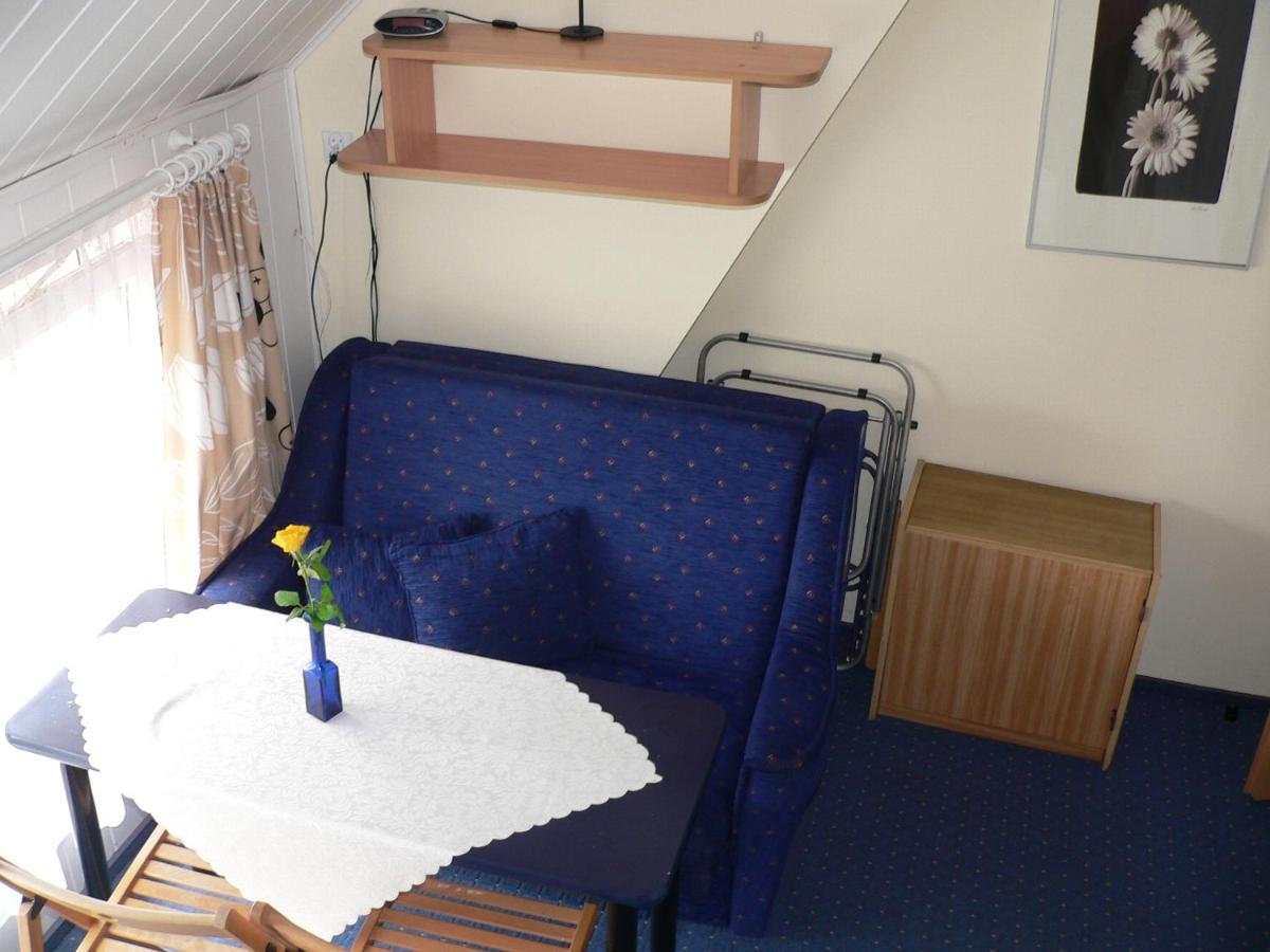 Standard Triple Room with Sea View