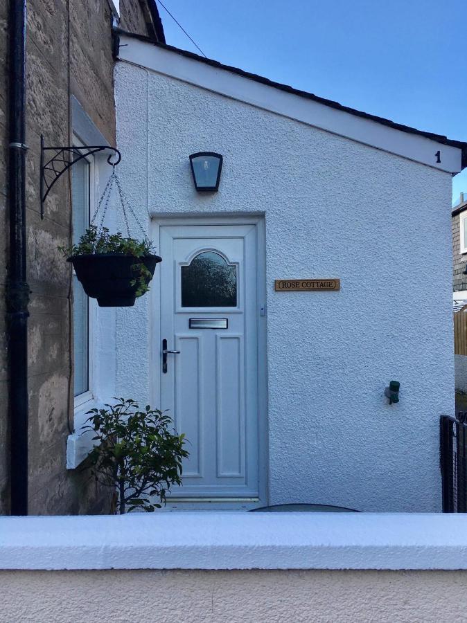B&B Nairn - Rose Cottage, Fishertown - Bed and Breakfast Nairn