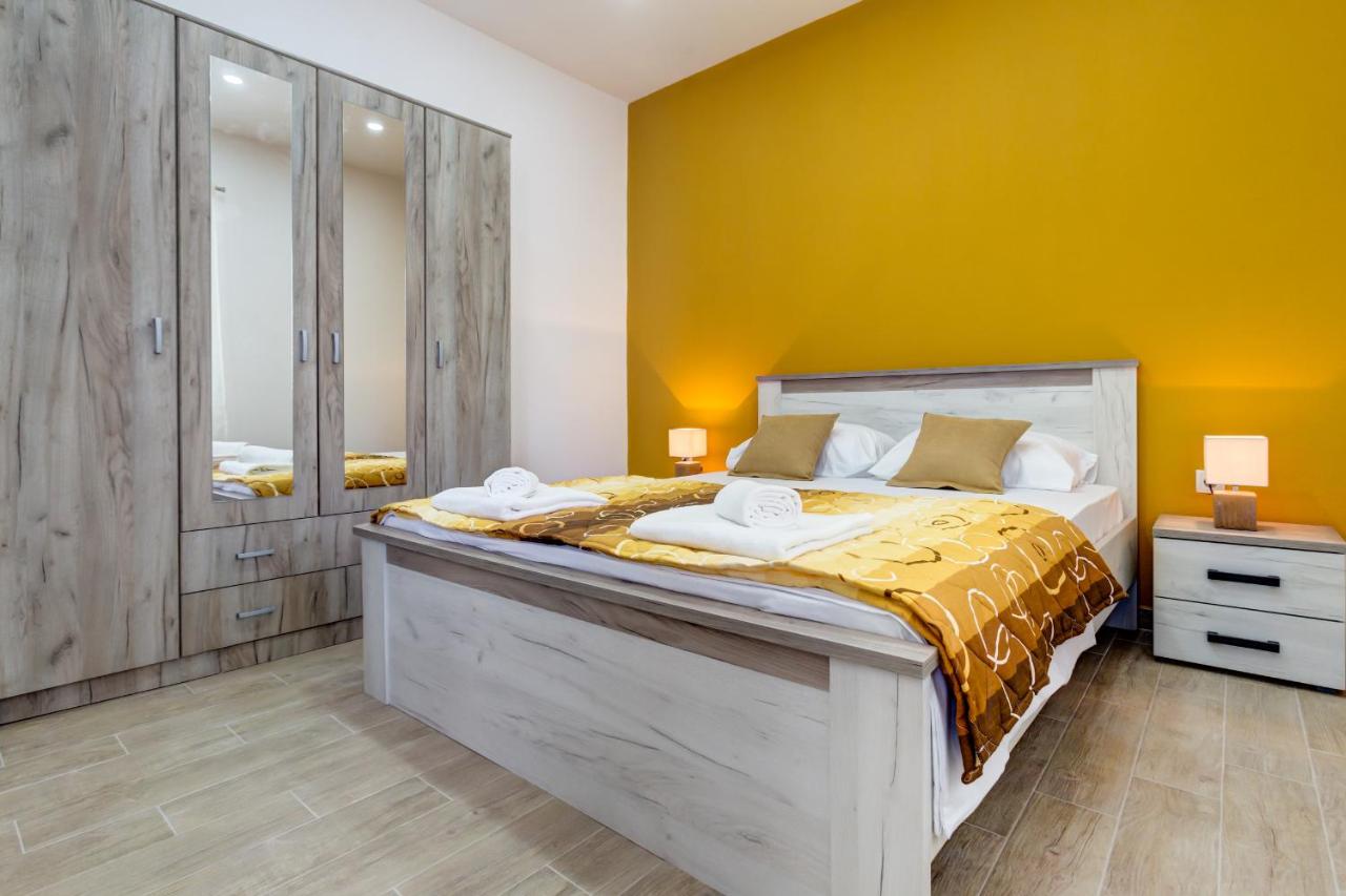 B&B Tivat - Starfish Accommodation - Bed and Breakfast Tivat