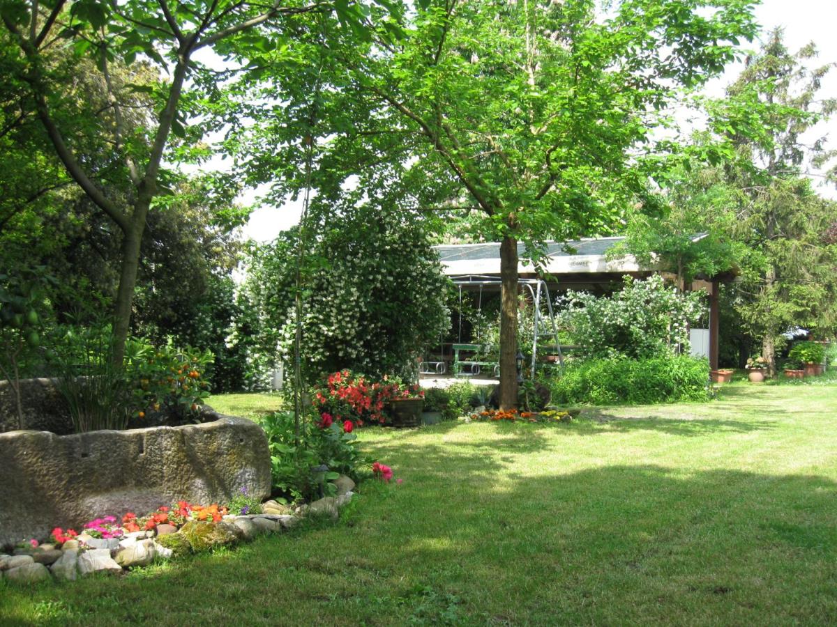 B&B San Pietro In Campiano - B&B Prisca - Bed and Breakfast San Pietro In Campiano