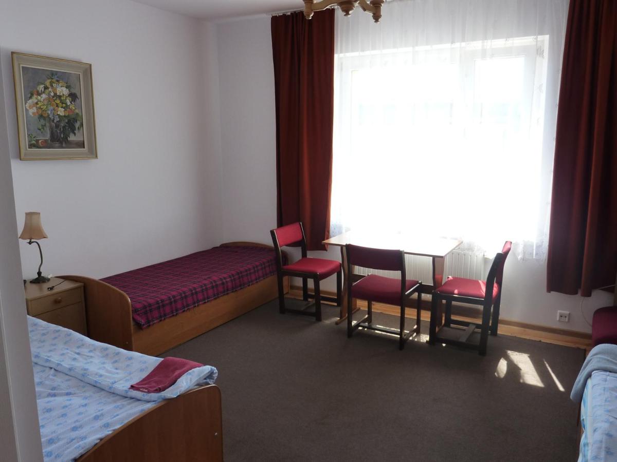 Tweepersoonskamer met 2 Aparte Bedden