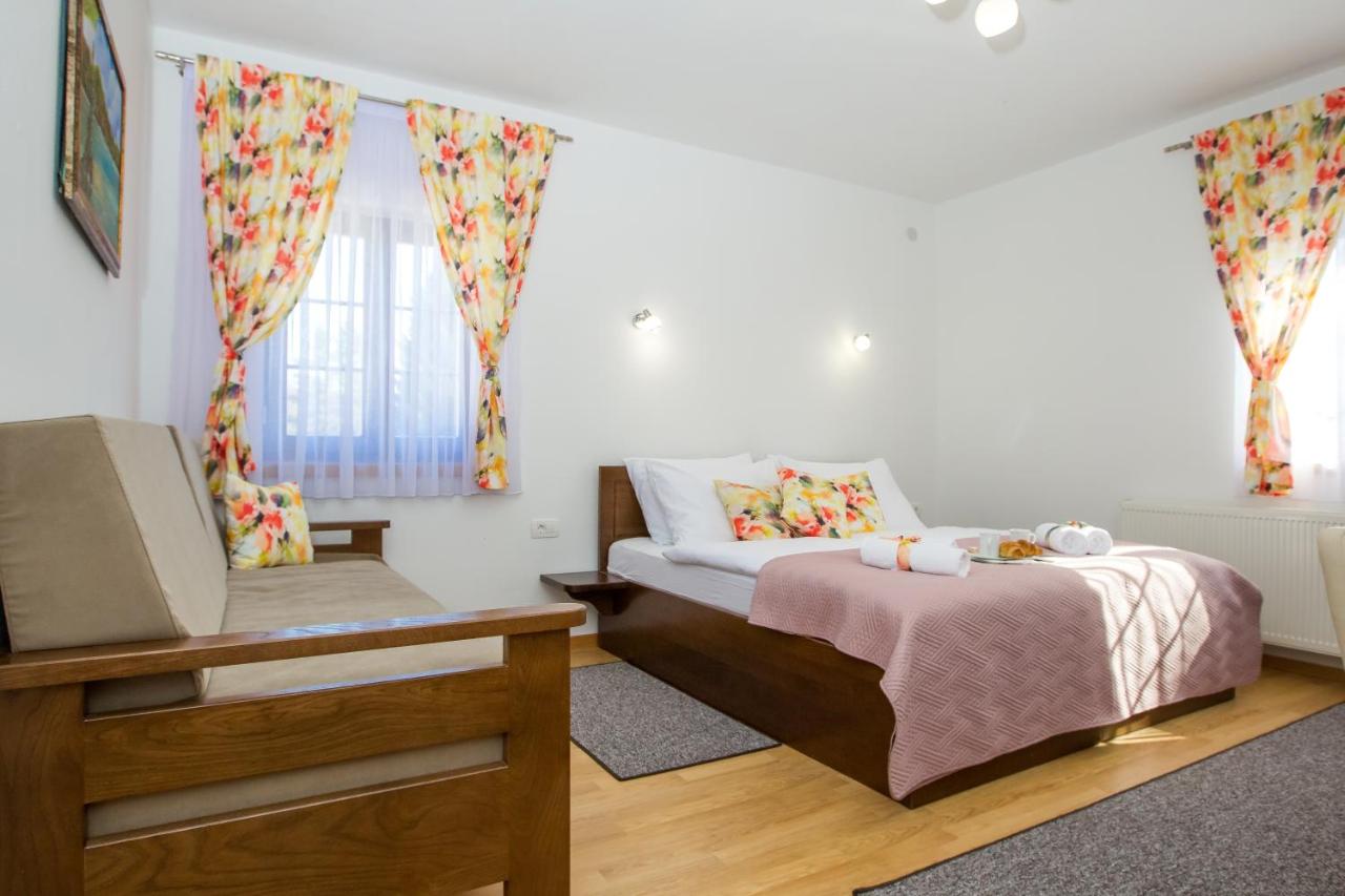 Comfort Double or Twin Room with Forest View