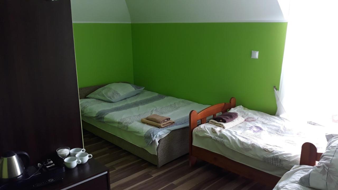 Habitación Doble con baño privado - 2 camas