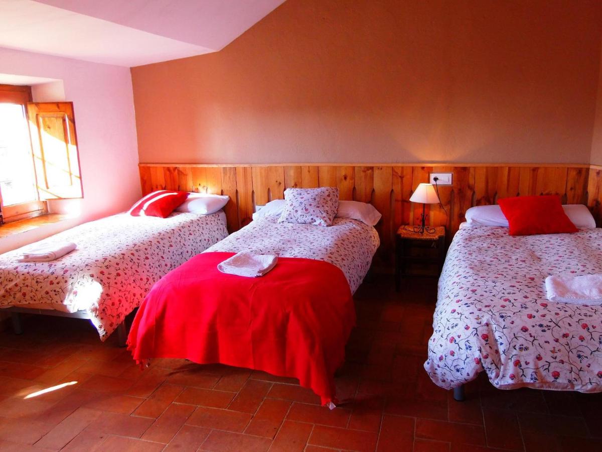 Rectoria de Montclar- habitatge d'ús turístic -apartament - B&B Montmajor