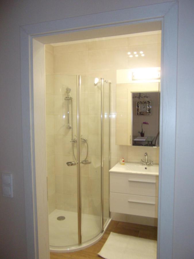 Apartamento con balcón