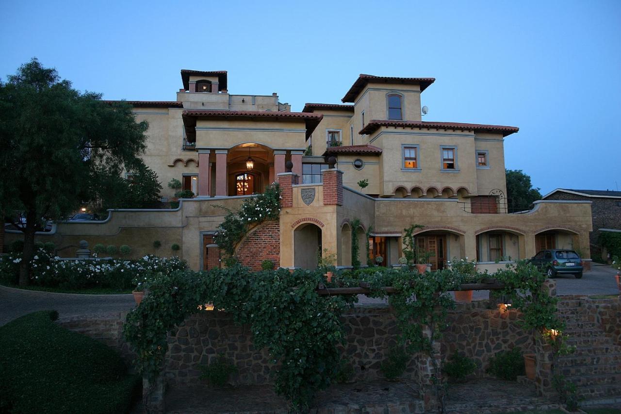 Castello Di Monte - Ferienwohnung