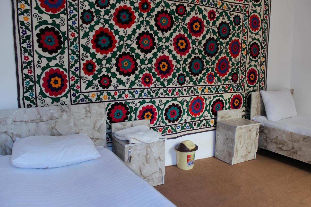 Standard Twin Room with Shared Bathroom