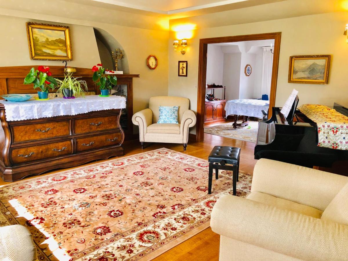 Camera Familiare con Bagno Privato