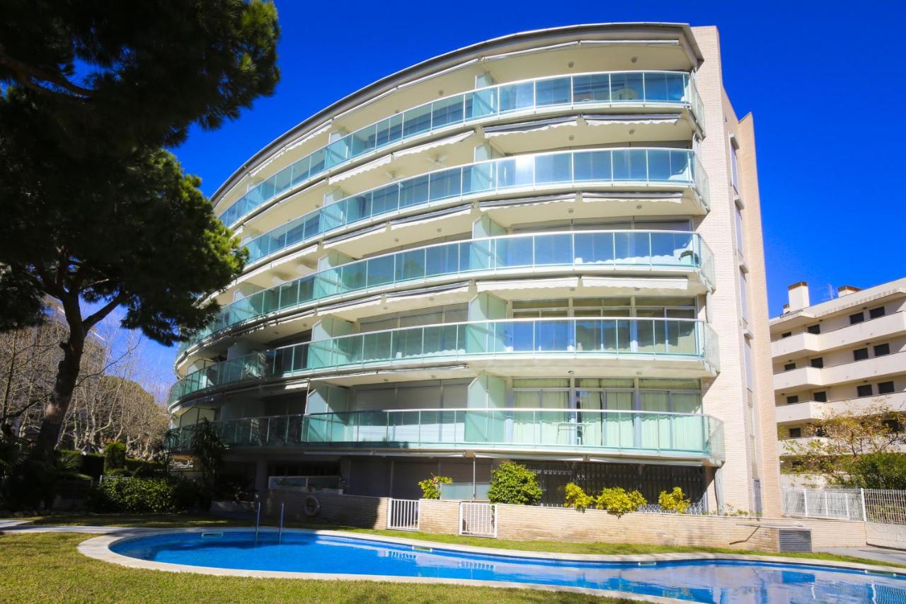 Luna Planet Costa Dorada - B&B