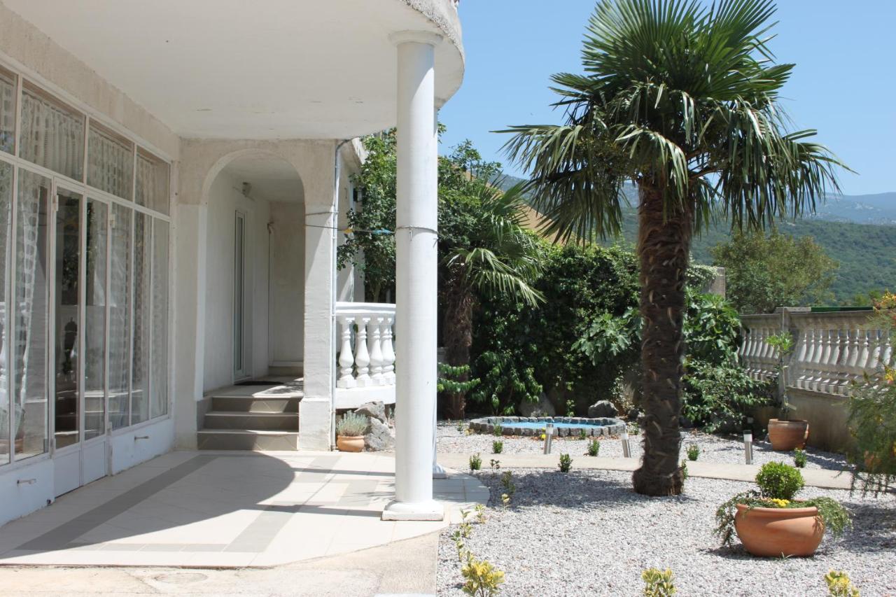 Apartmani Dieneš - Chambres d’hôtes Novi Vinodolski