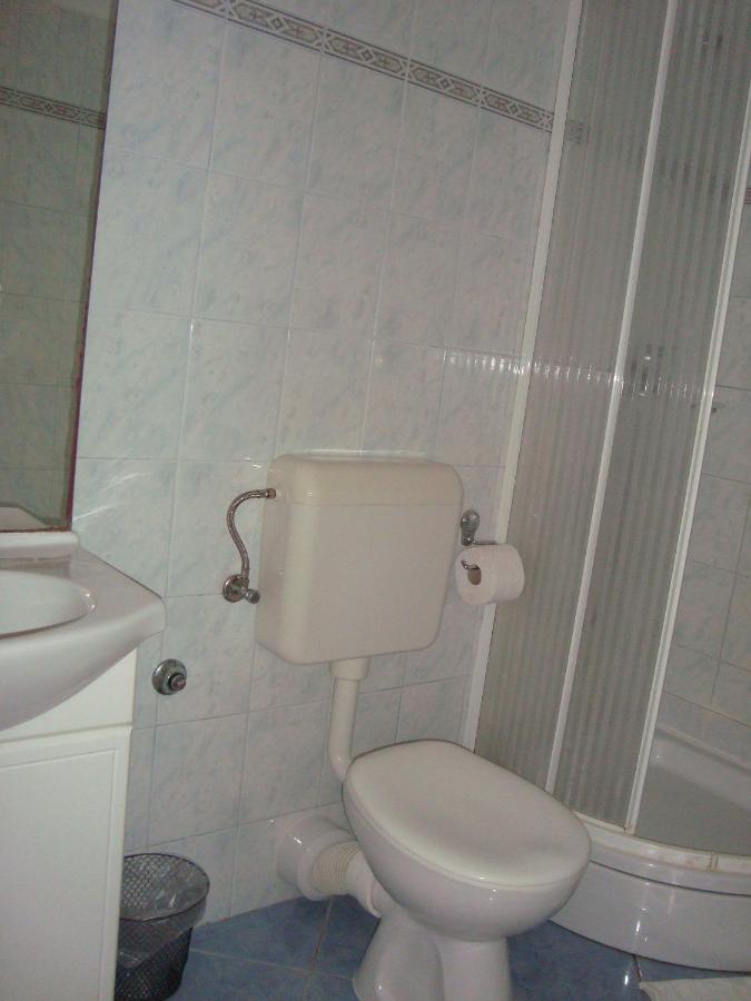 Appartement met 2 Slaapkamers, Balkon en Uitzicht op Zee