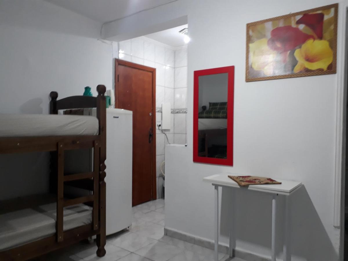 Kitnet Ocian Ótima localização - B&B Praia Grande