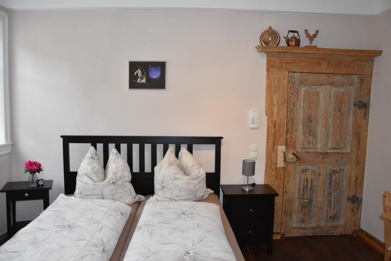 Ferienzimmer Therme Natur - Ferienhaus "Zum Goldenen Löwen" - Chambres d'hôtes Bad Rodach