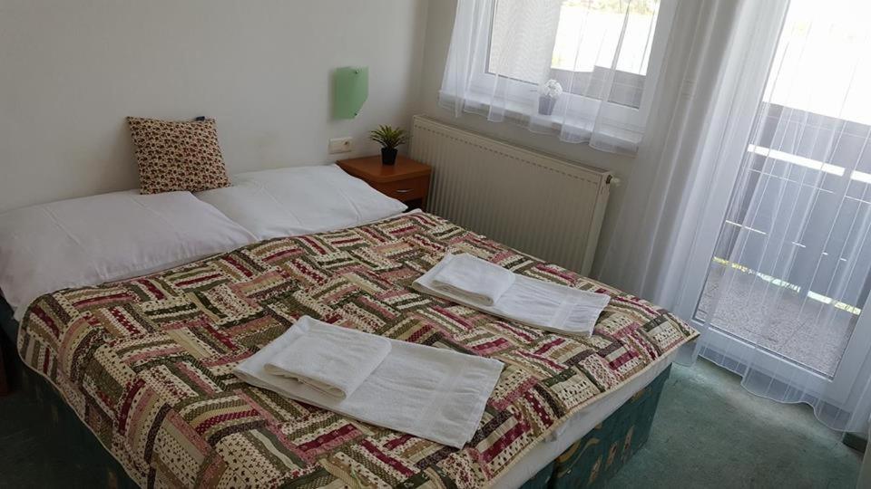 Quadruple Room with Lake View