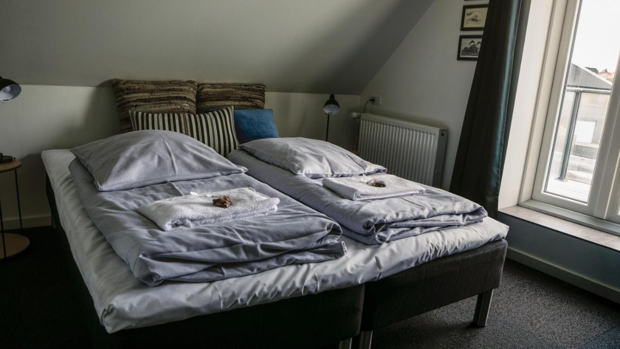 Double Room with Balcony and Sea View and Private External Bathroom