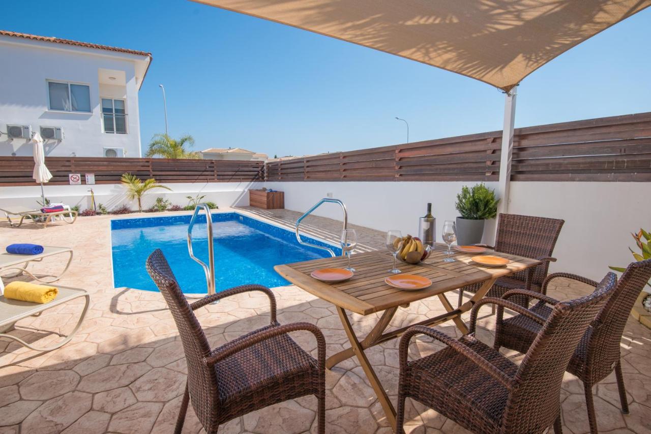 Narcissos Villa Doria - B&B Protaras