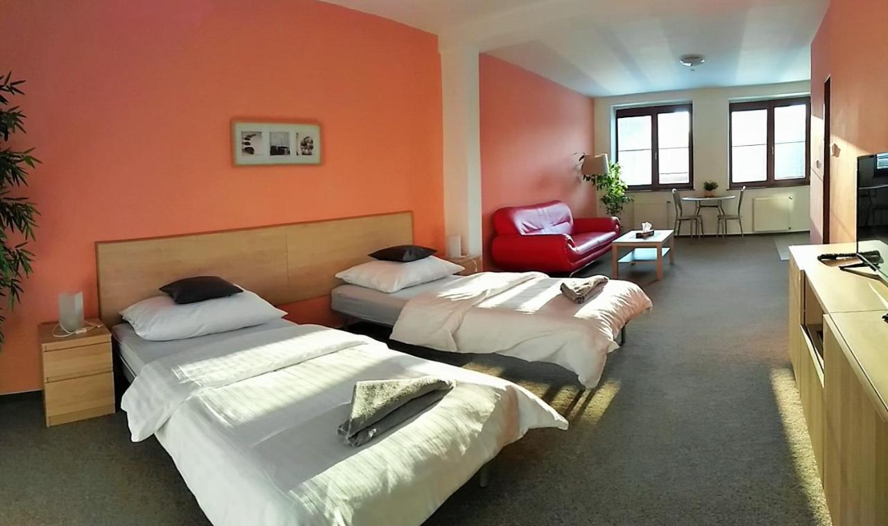 B&B Ostrava - Penzion Exotic - Bed and Breakfast Ostrava