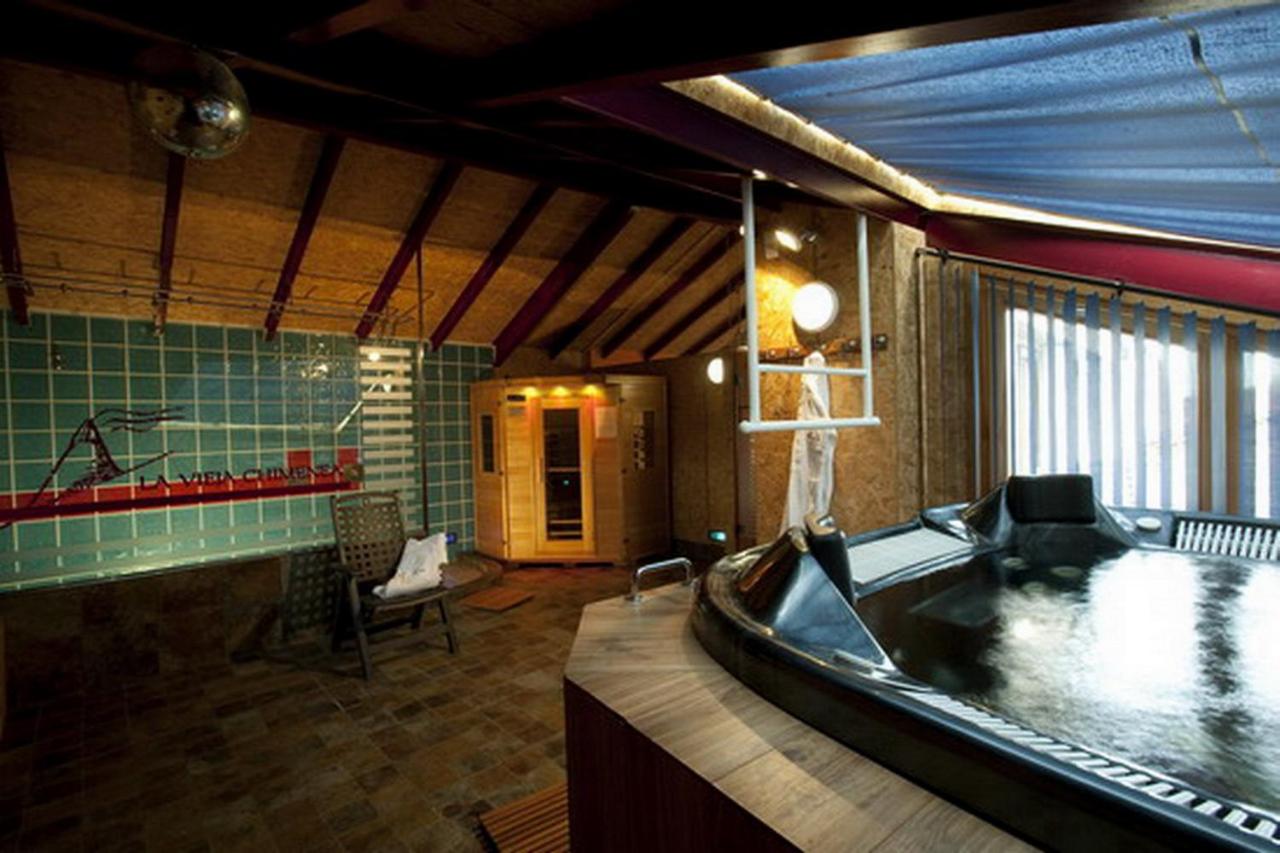 Ampia Camera Matrimoniale/Doppia con Letti Singoli