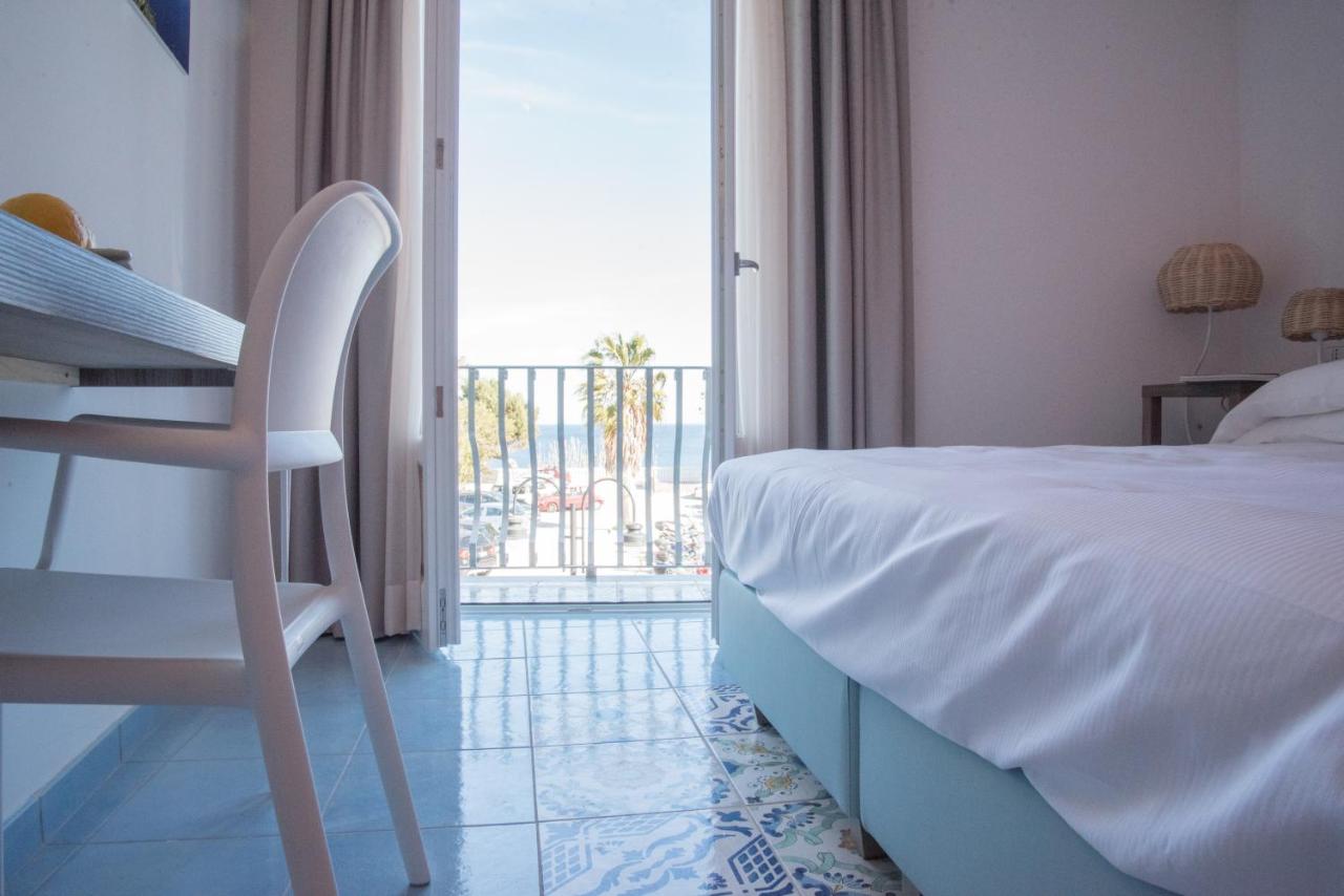 Habitación Doble Estándar con vistas al mar - 1 o 2 camas