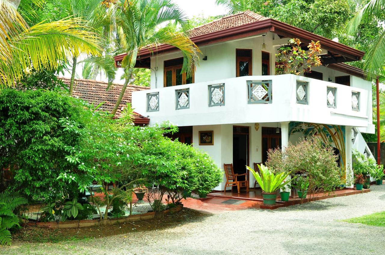 Solal Villa - Ferienwohnung Aluthgama