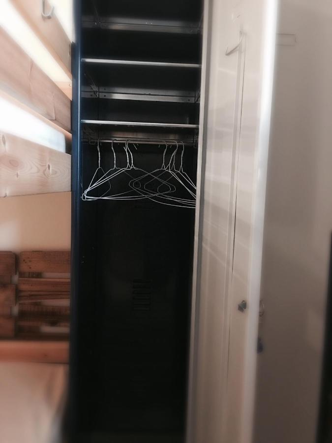 Bed in 6-Bed Mixed Dormitory Room