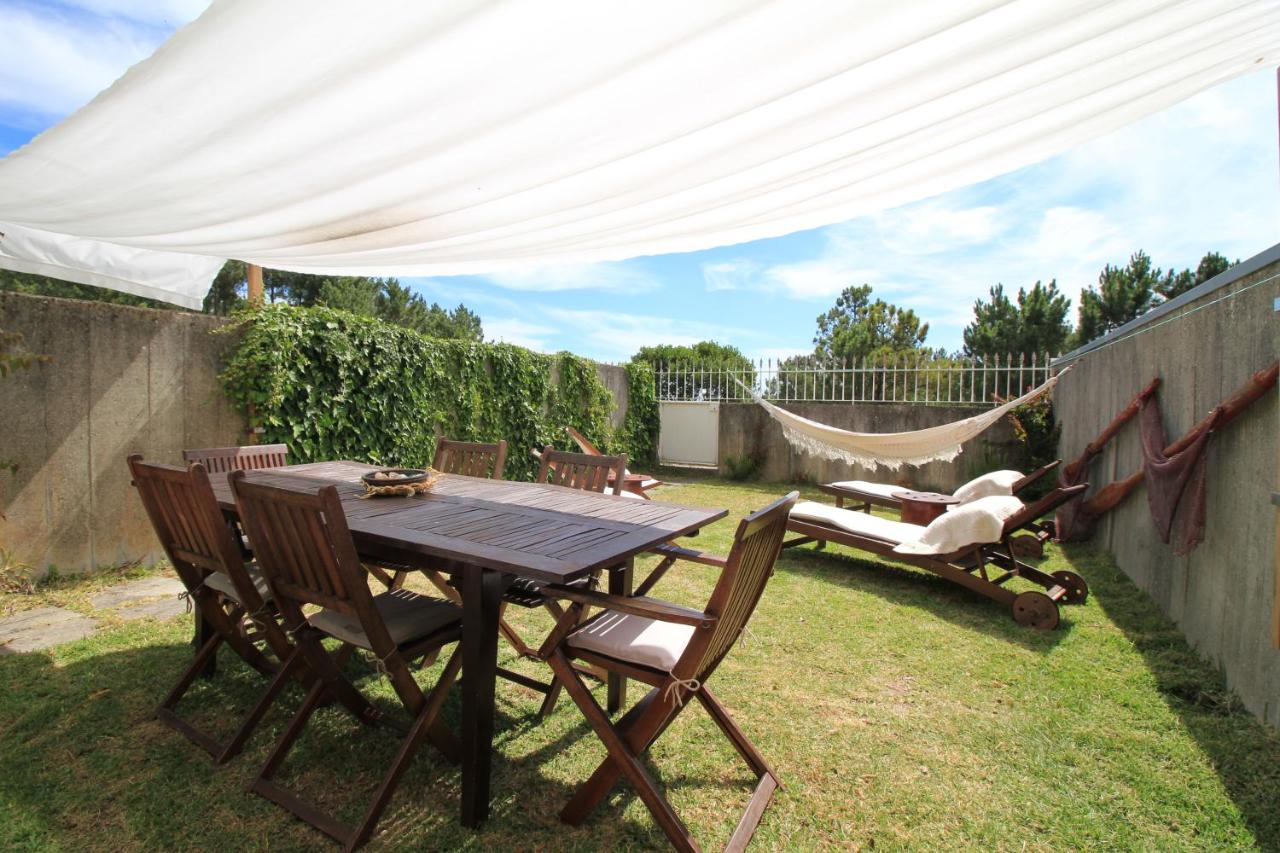 Ocean House - First Line of Cabedelo Beach - B&B