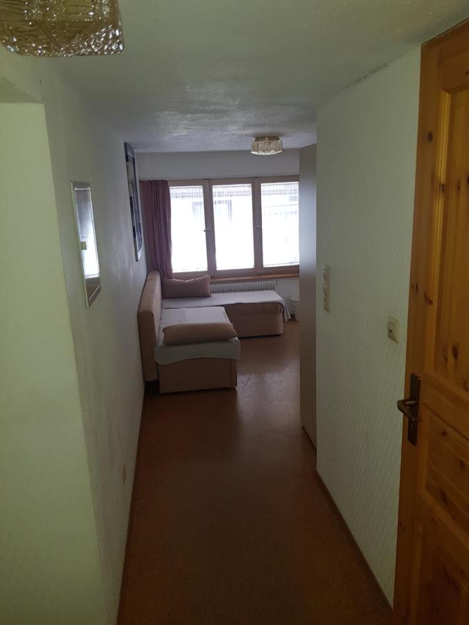 Dreibettzimmer mit eigenem Bad