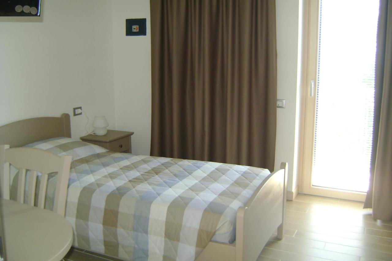 Single Room with Private Bathroom