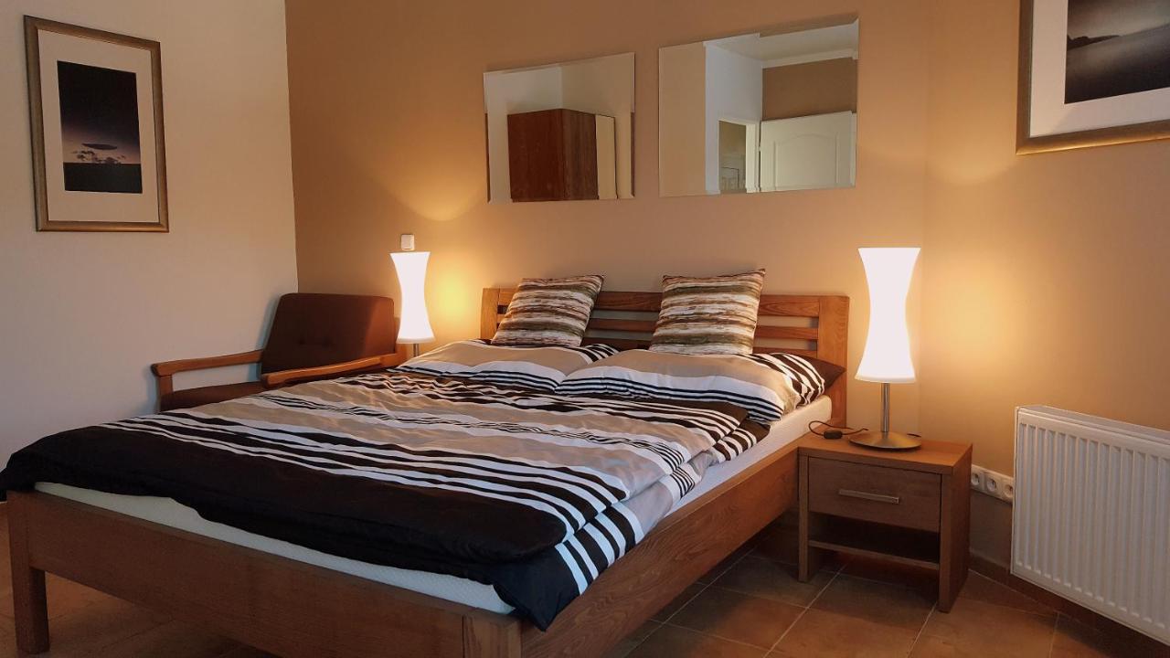 Lipno Apartmany Frymburk II. - B&B Frymburk