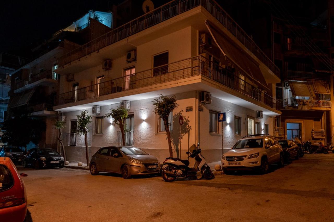 Ports Crossroad D - B&B Pireo