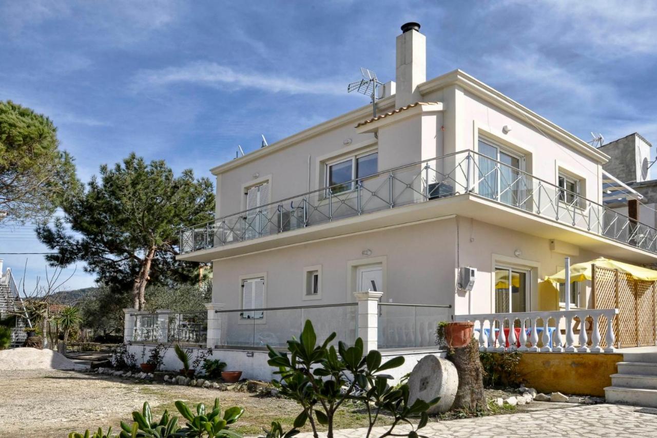 Katoi Apartment 1 Agios Georgios Pagoi - B&B