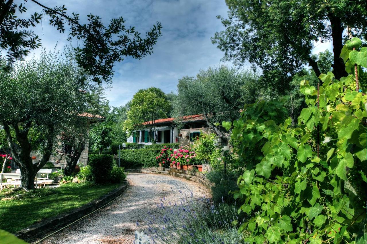 B&B Saturnia - B&B Villa Garden - Bed and Breakfast Saturnia