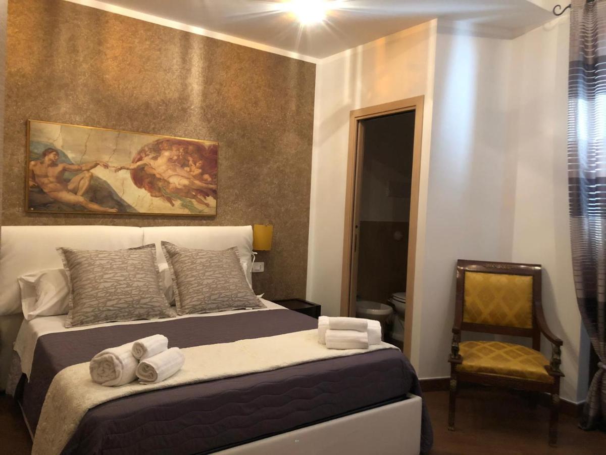 Deluxe Double Room with Shower